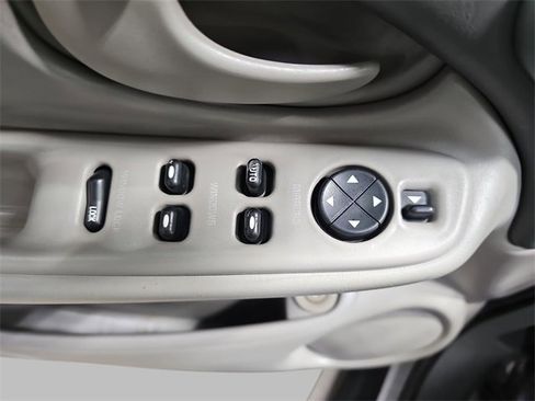 Used 2001 Oldsmobile Alero GL w/ Special Edition Pkg image 22