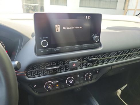 Used 2024 Honda HR-V Sport image 20