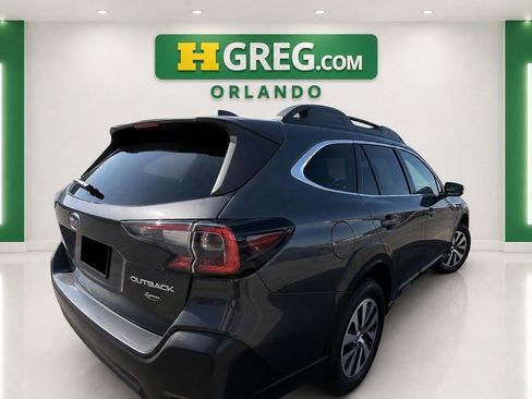 Used 2023 Subaru Outback Premium AWD/4WD image 2