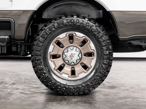 Used 2024 Ford F250 King Ranch w/ FX4 Off-Road Package AWD/4WD image 14