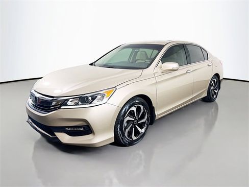 Used 2017 Honda Accord EX-L image 5
