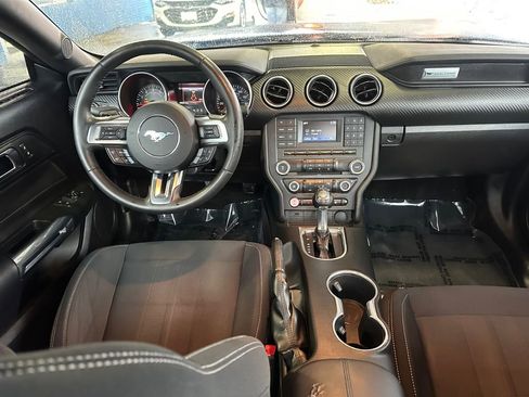 Used 2018 Ford Mustang Coupe image 22