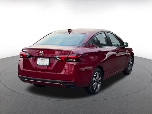 Used 2025 Nissan Versa SV image 14