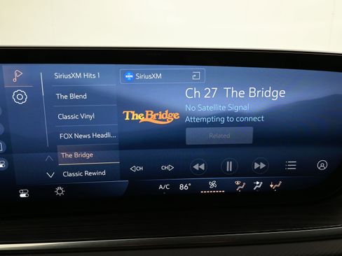 Used 2024 Buick Envision Preferred image 15