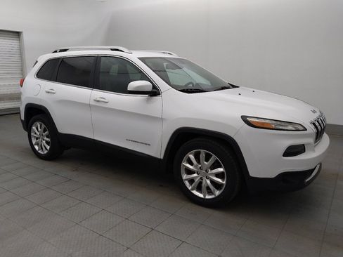 Used 2016 Jeep Cherokee Limited FWD image 11