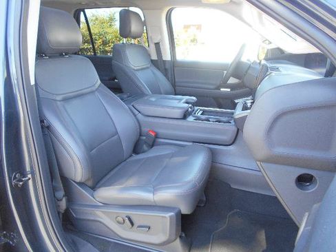 Certified 2025 Ford Expedition Active RWD image 9