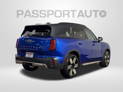 Certified 2025 MINI Cooper Countryman S w/ Comfort Package Max AWD/4WD image 10