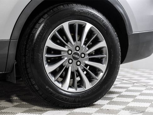 Used 2023 Lincoln Nautilus Reserve image 59