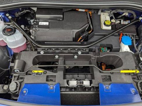 Used 2022 Volkswagen ID.4 Pro S RWD image 30