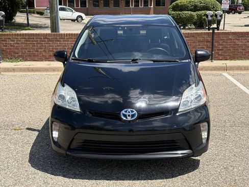 Used 2012 Toyota Prius Three FWD image 5