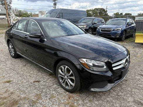 Used 2016 Mercedes-Benz C 300 4MATIC Sedan image 3