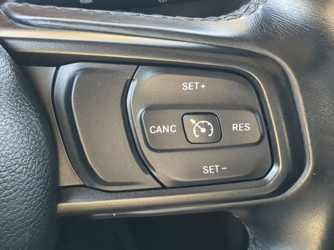 Used 2020 Jeep Wrangler Unlimited Sport S image 24