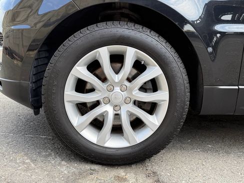 Used 2015 Land Rover Range Rover Sport HSE image 16