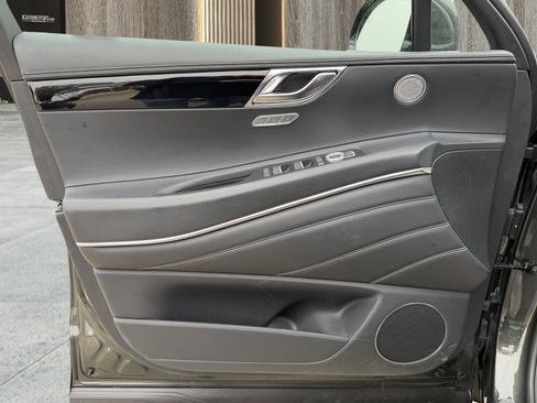 Used 2025 Genesis GV80 2.5T Standard image 20