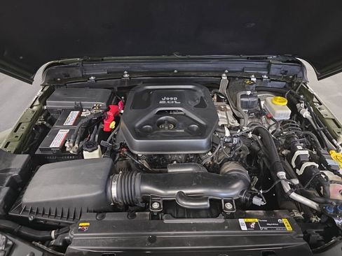 Used 2021 Jeep Wrangler Unlimited Sahara w/ Uconnect 4C Nav & Sound Group image 36