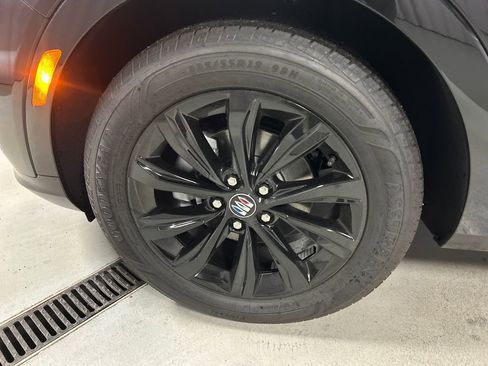 New 2026 Buick Envista Sport Touring w/ Convenience I Package FWD image 9