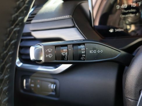 New 2026 GMC Acadia Elevation w/ Elevation Premium Package image 36