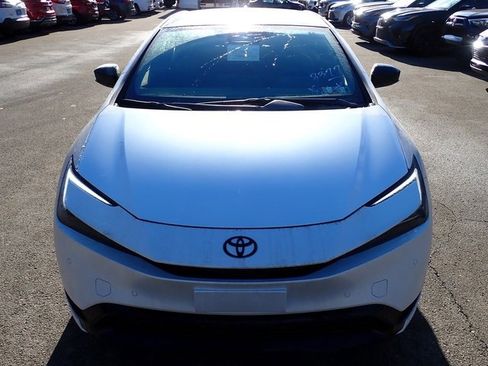 New 2026 Toyota Prius AWD image 9
