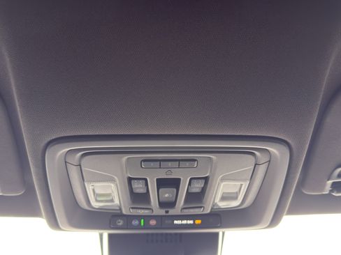 Used 2024 GMC Sierra 1500 Denali w/ Technology Package image 42