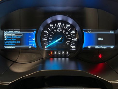 Used 2022 Ford Edge Titanium AWD/4WD image 23