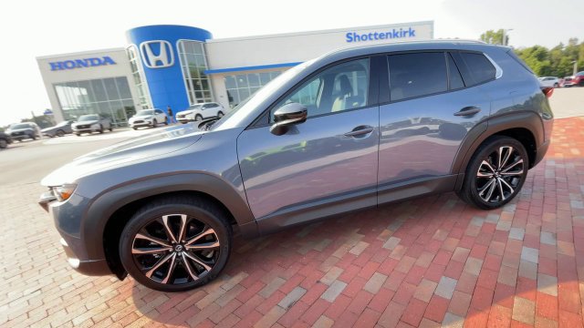 Used 2023 MAZDA CX-50 AWD 2.5 S w/ Premium Plus Pkg image 6