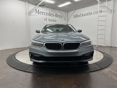 Used 2018 BMW 530e w/ Premium Package 2 image 2