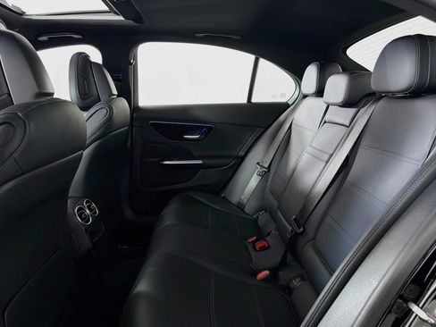 Certified 2024 Mercedes-Benz C 300 Sedan image 9