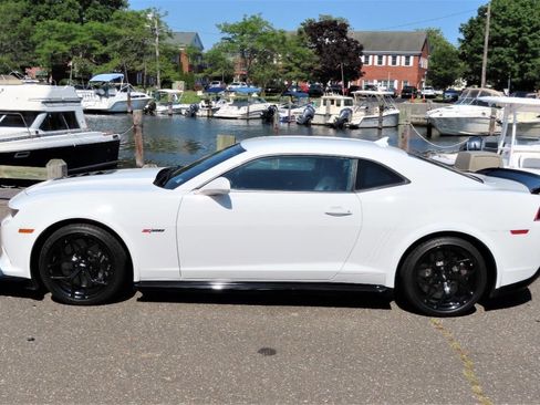 Used 2015 Chevrolet Camaro Z/28 image 4
