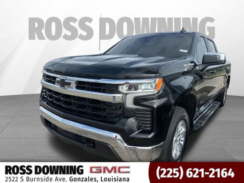 Used 2023 Chevrolet Silverado 1500 LT w/ Protection Package AWD/4WD image 1