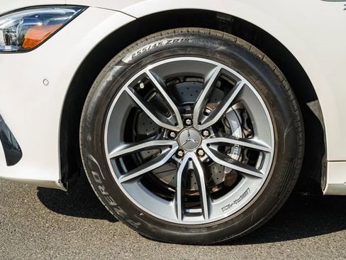 Certified 2022 Mercedes-Benz AMG GT 43 image 19