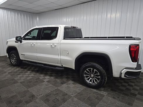 Used 2019 GMC Sierra 1500 AT4 image 4