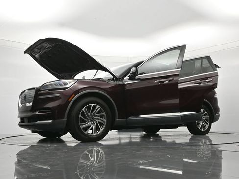 Used 2020 Lincoln Aviator 2WD w/ Class IV Trailer Tow Package image 48