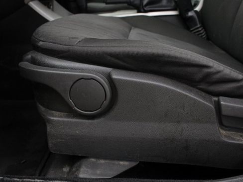 Used 2009 Ford Focus SE image 8