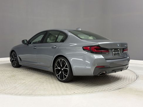 Used 2023 BMW 530i w/ M Sport Package RWD image 3