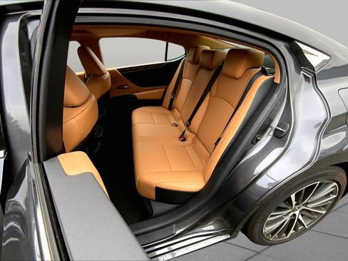 Used 2024 Lexus ES 350 w/ Premium Package FWD image 21