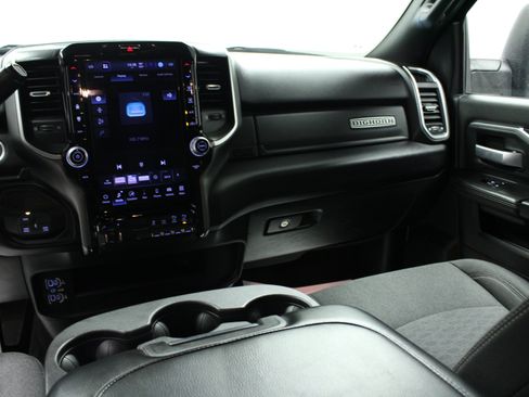 Used 2025 RAM 2500 Big Horn AWD/4WD image 19
