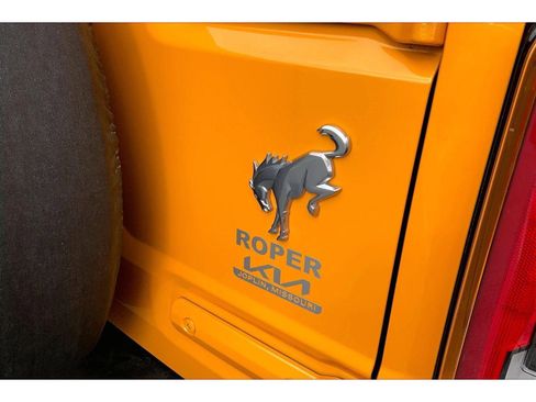 Used 2022 Ford Bronco Outer Banks image 8