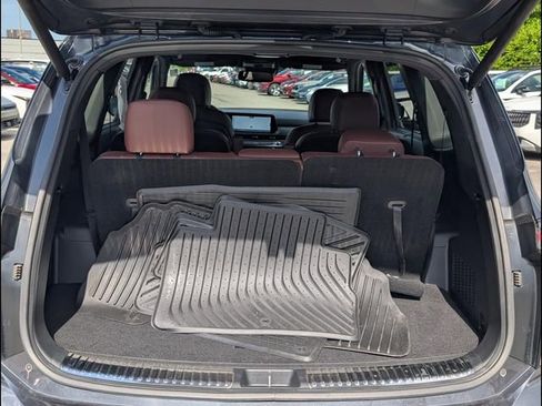 Certified 2024 Kia Telluride SX w/ Towing Package FWD image 19