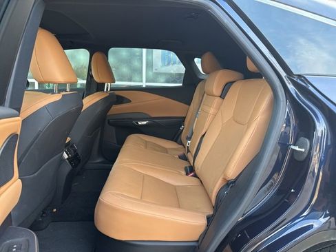 Used 2023 Lexus RX 350 Premium Plus image 10