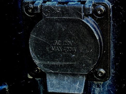 Used 2021 Chevrolet Silverado 1500 RST w/ Convenience Package II image 43