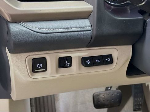 Certified 2023 GMC Acadia Denali w/ Denali Ultimate Package image 10