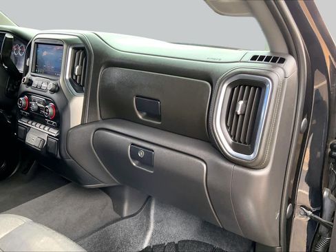 Used 2022 Chevrolet Silverado 1500 LT RWD image 19