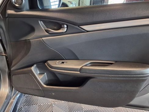 Used 2021 Honda Civic Sport image 11