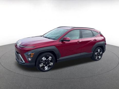 Used 2025 Hyundai Kona SEL FWD image 7