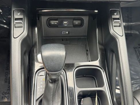 Used 2022 Kia Telluride S image 30