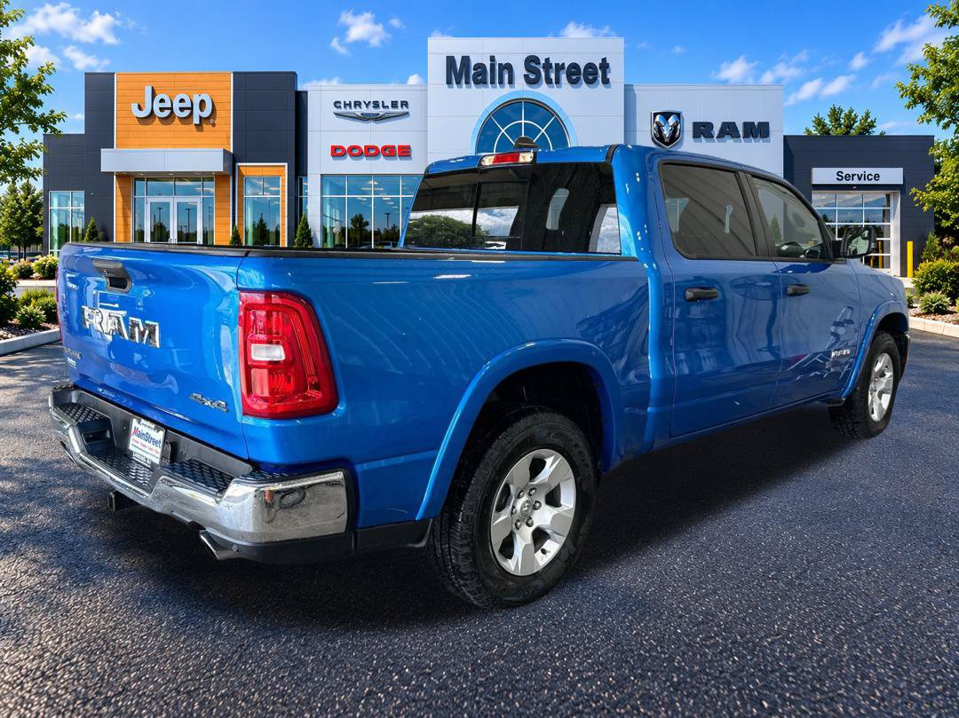 Used 2025 RAM 1500 Big Horn AWD/4WD image 5