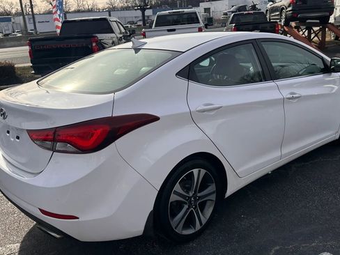 Used 2015 Hyundai Elantra Sport image 5