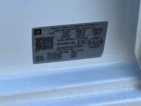 Used 2020 GMC Sierra 3500 SLE image 30