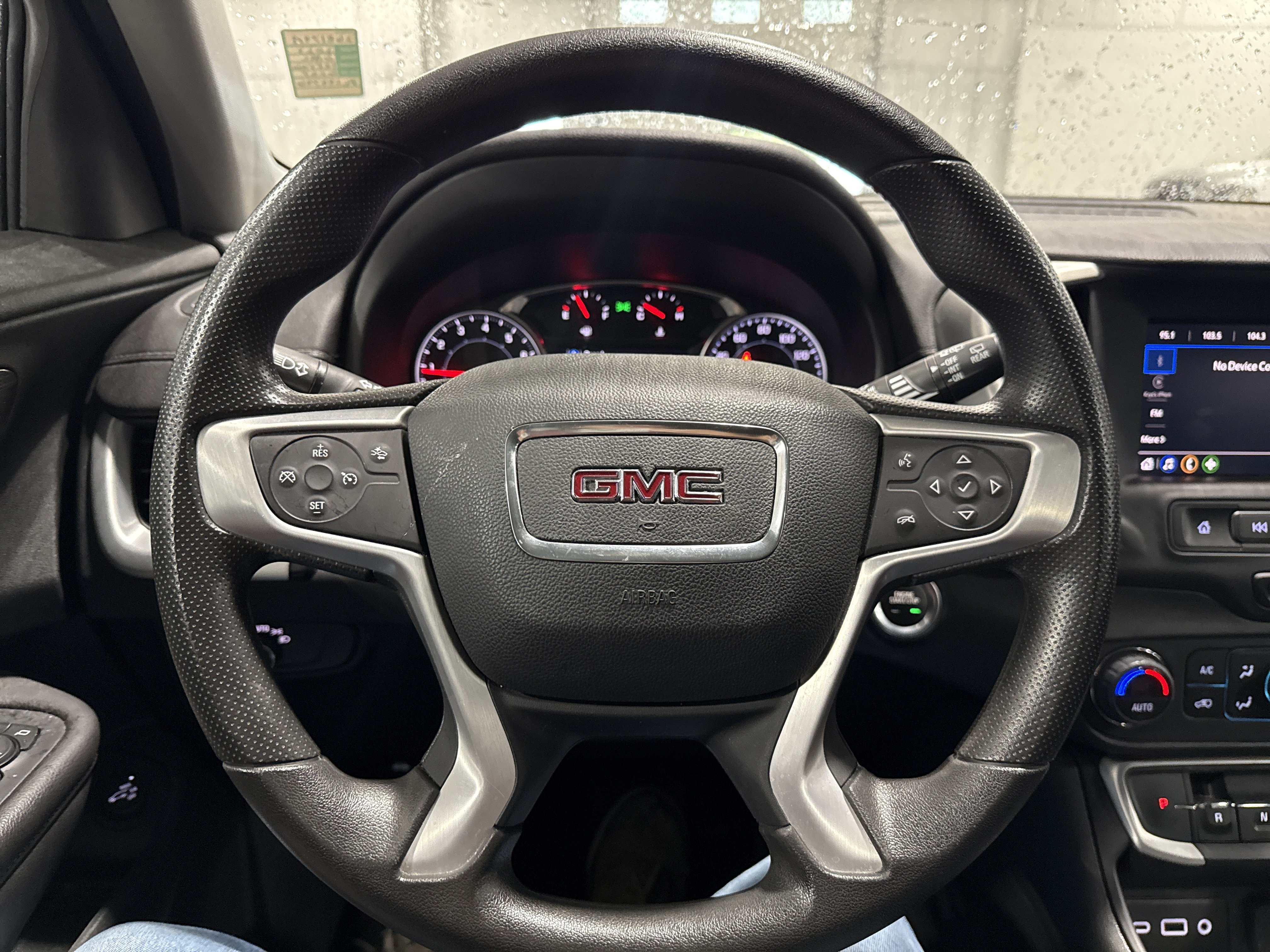 Used 2023 GMC Terrain SLE w/ Driver Convenience Package AWD/4WD image 10