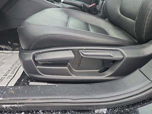 Used 2018 Volkswagen Jetta Wolfsburg Edition image 13